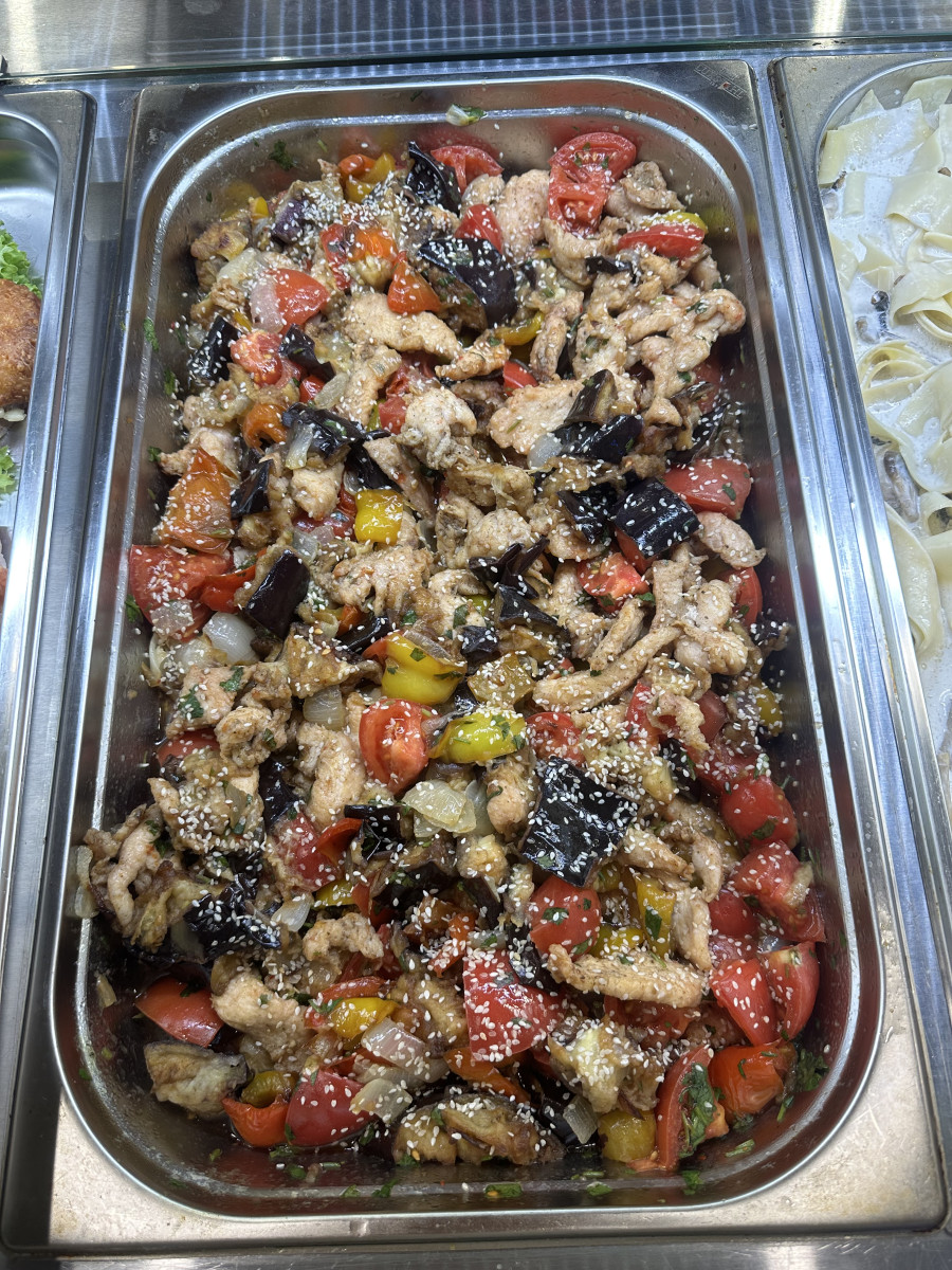 Курица по азиатски (за 100гр)